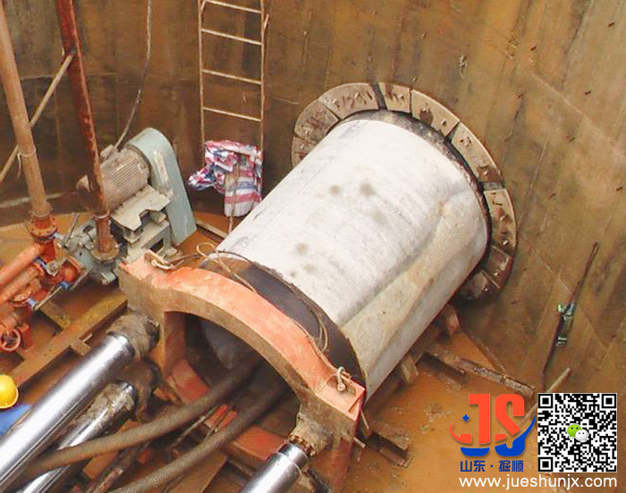 泥水平衡頂管機在山西太原污水管道頂管施工