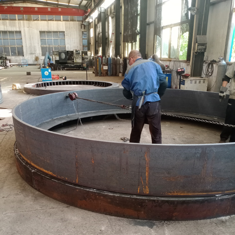 帶浙江客戶參觀中繼間廠家的生產車間  掘順機械盡顯過硬品質